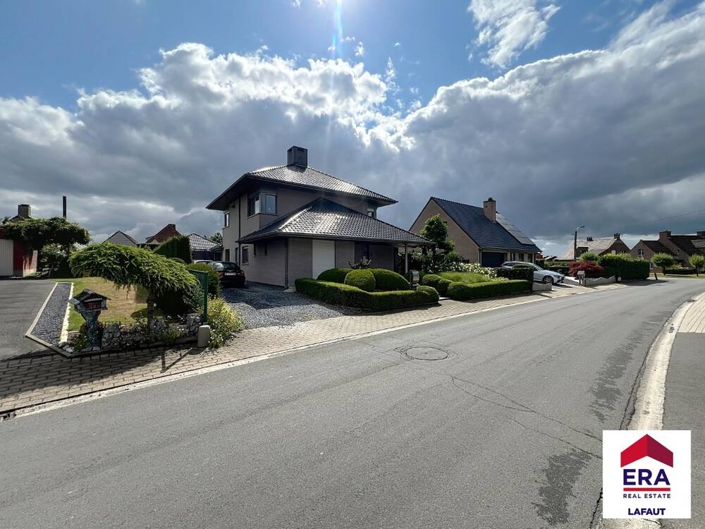 Huis te huur in Ardooie 8850 990.00€ 3 slaapkamers 480.00m² - Zoekertje 531084