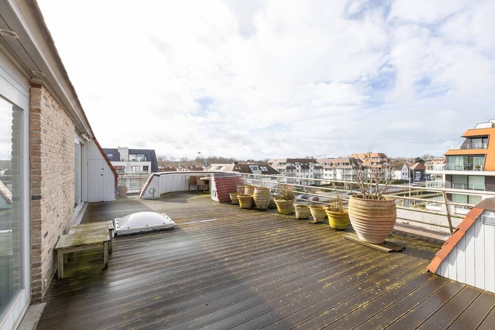 Penthouse te  koop in Nieuwpoort 8620 675000.00€ 4 slaapkamers 155.00m² - Zoekertje 531318