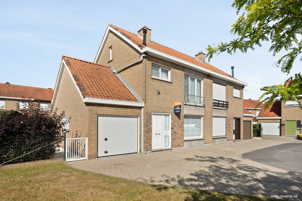 Huis te in Roeselare 8800 230000.00€ 3 slaapkamers 156.00m² - Zoekertje 536441