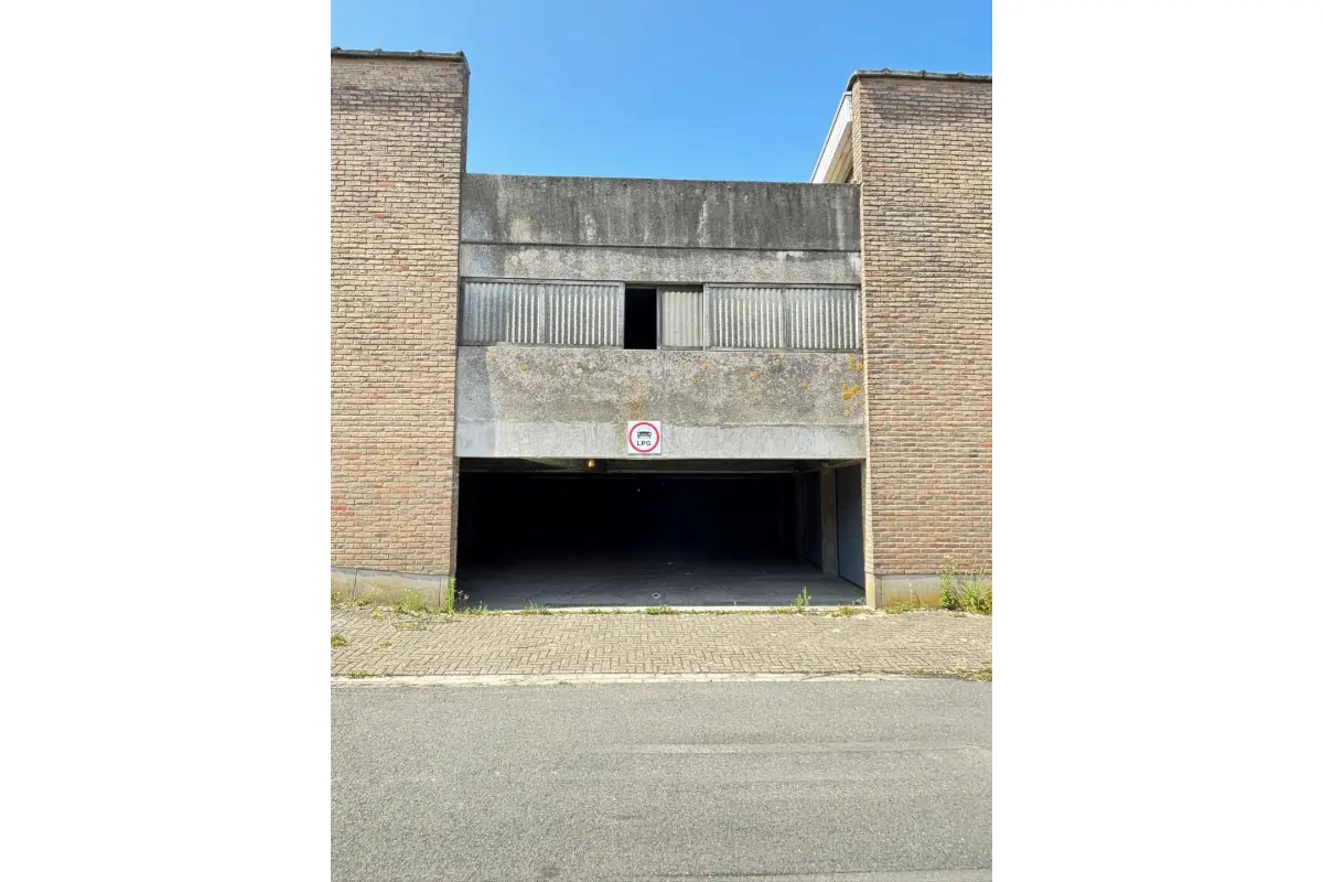 Parking & garage te  koop in Westende 8434 59000.00€  slaapkamers m² - Zoekertje 531377