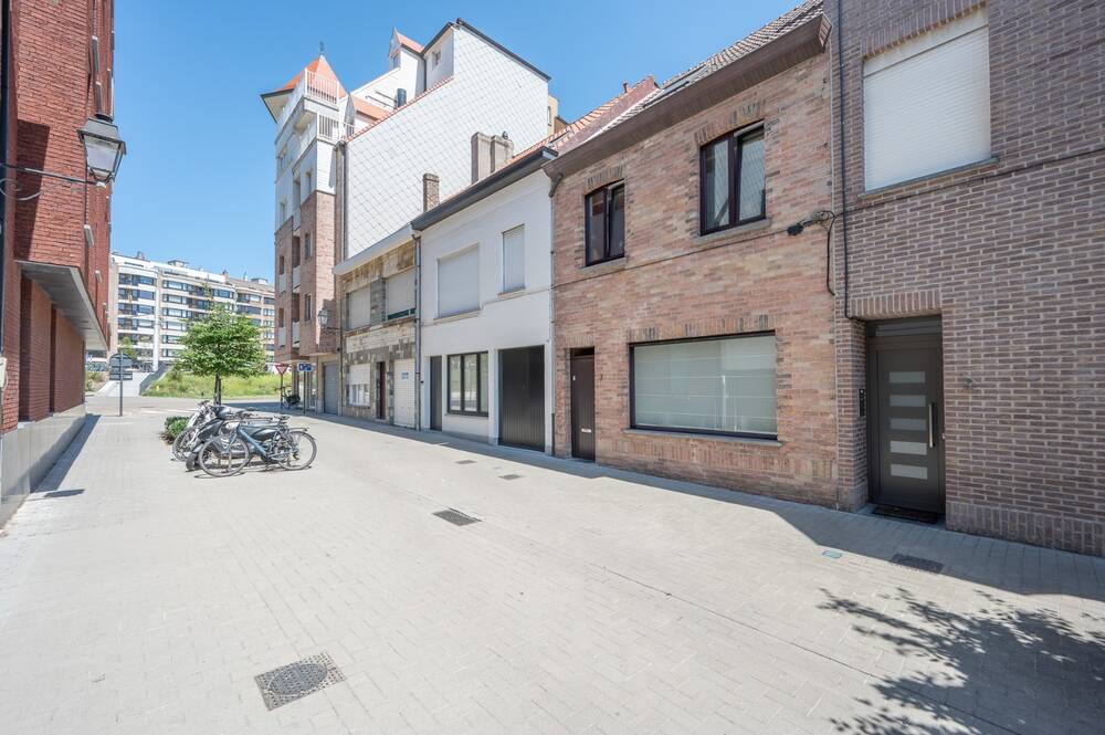 Huis te  koop in Heist-aan-Zee 8301 425000.00€ 3 slaapkamers 146.00m² - Zoekertje 531446