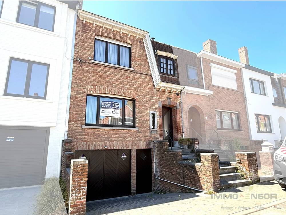 Huis te koop in Sint-Kruis 8310 365000.00€ 4 slaapkamers 198.00m² - Zoekertje 531638