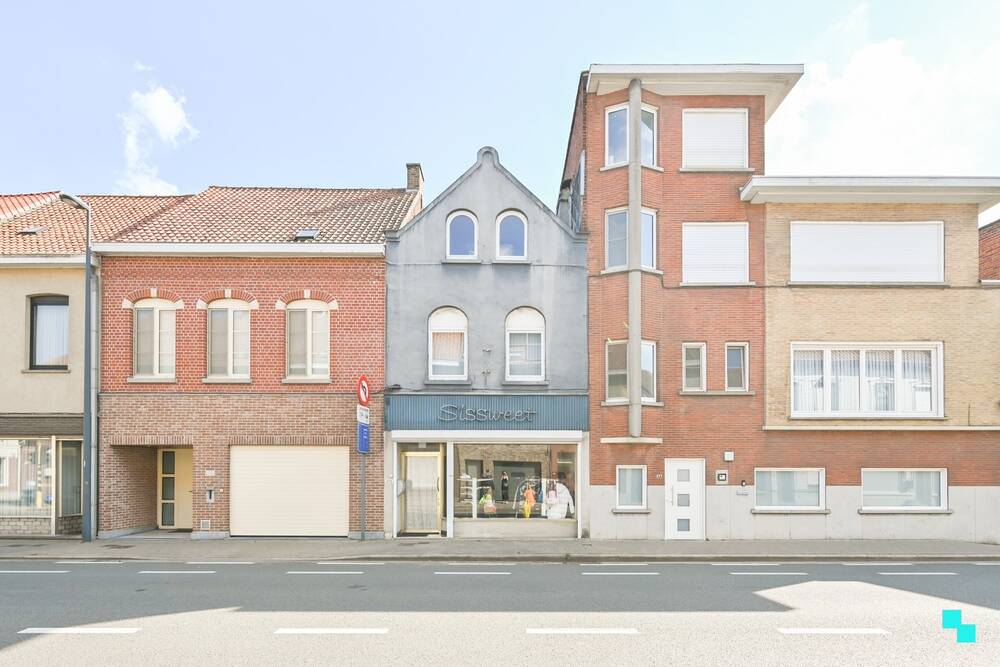 Huis te koop in Izegem 8870 310000.00€ 5 slaapkamers m² - Zoekertje 532807