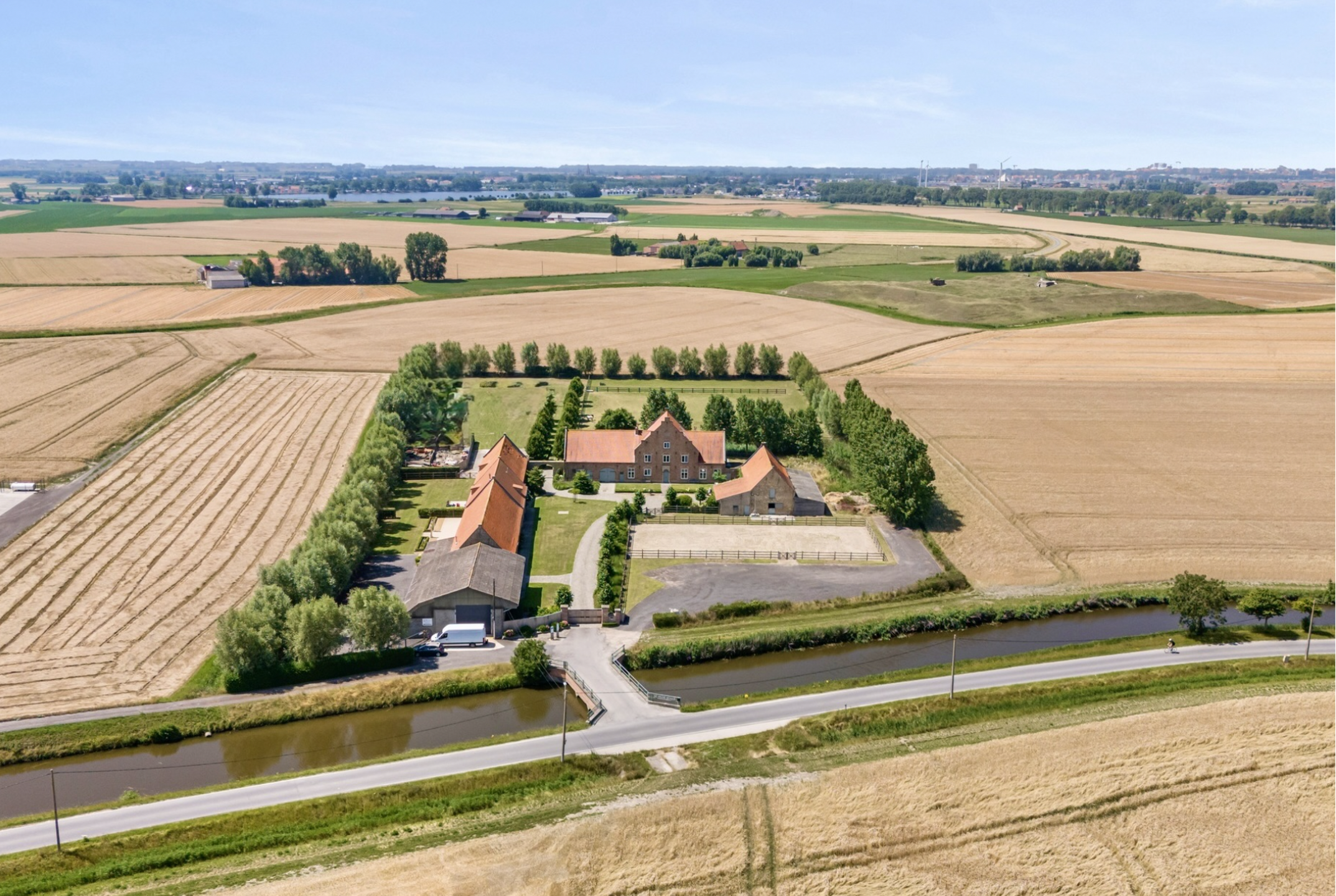 Huis te koop in Mannekensvere 8433 1885000.00€ 5 slaapkamers 1000.00m² - Zoekertje 533086