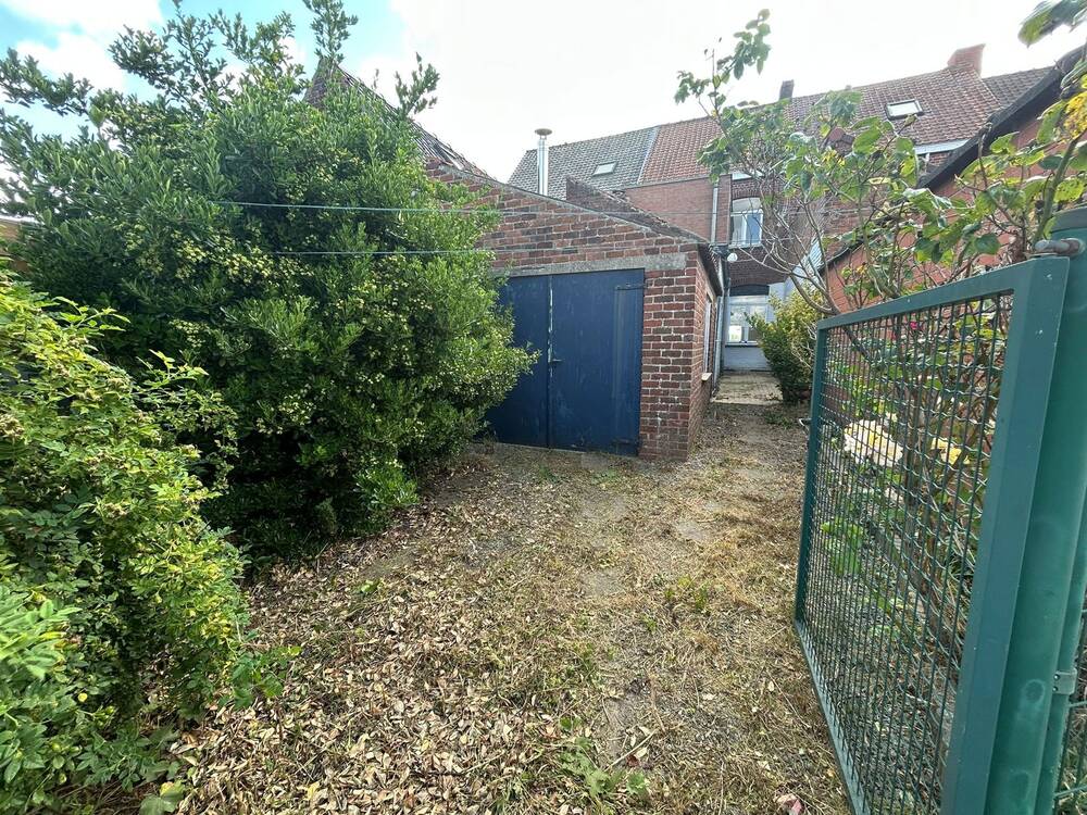 Huis te  koop in Deerlijk 8540 149500.00€ 2 slaapkamers 150.00m² - Zoekertje 532949