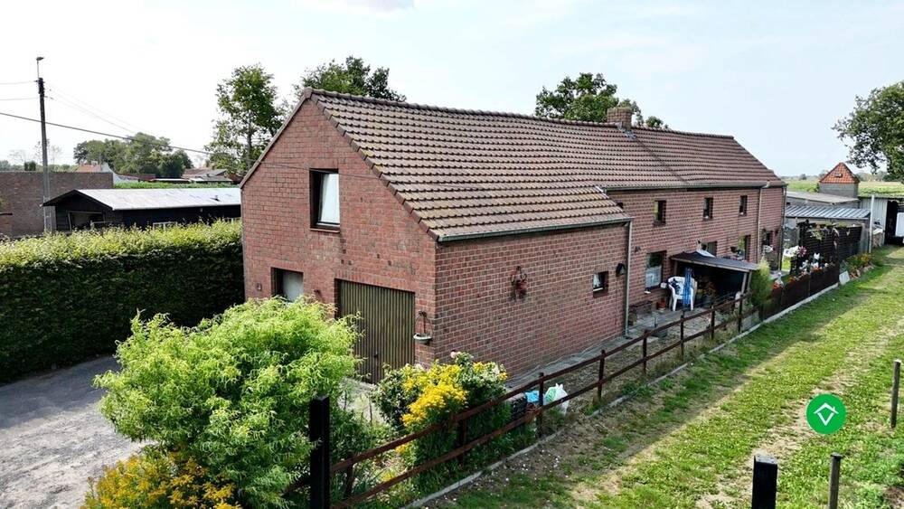 Huis te  koop in Koekelare 8680 109000.00€ 3 slaapkamers 102.00m² - Zoekertje 533291
