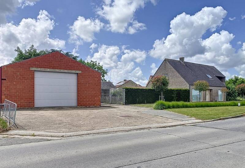 Huis te koop in Zedelgem 8210 695000.00€ 5 slaapkamers 344.00m² - Zoekertje 533902