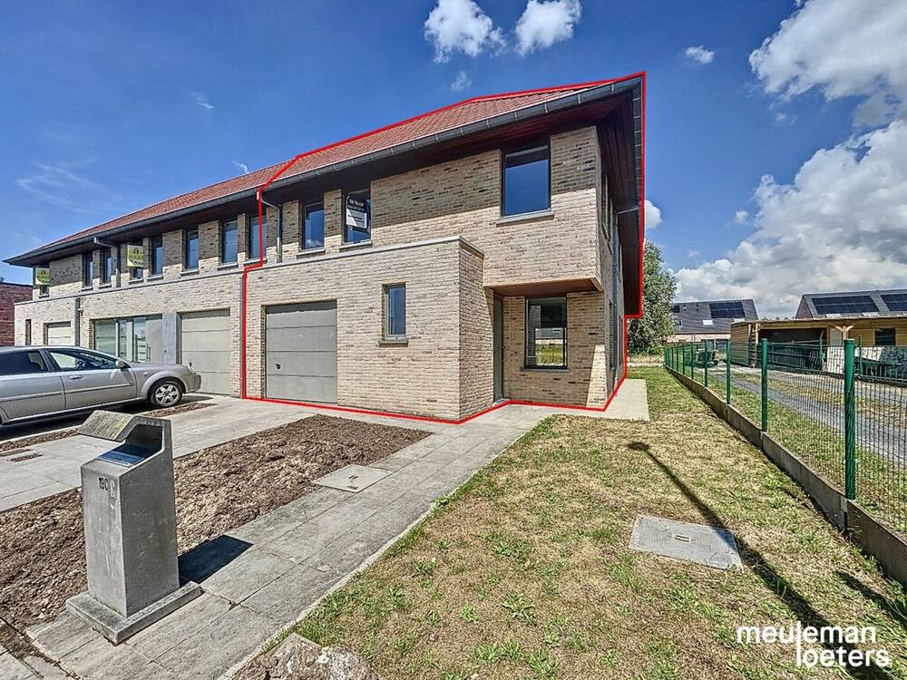Huis te  huur in Waardamme 8020 1100.00€ 3 slaapkamers m² - Zoekertje 534231