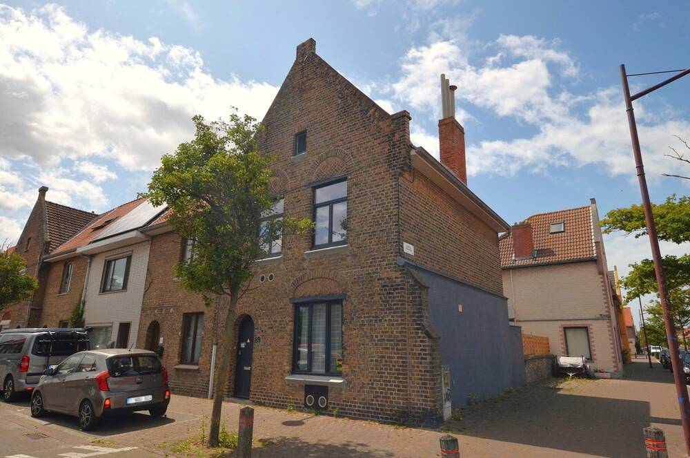 Huis te  in Oostende 8400 285000.00€ 4 slaapkamers m² - Zoekertje 534243