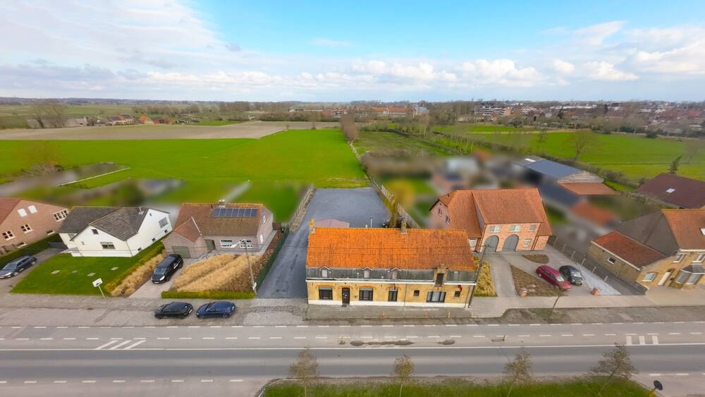 Appartementsgebouw te koop in Diksmuide 8600 349000.00€ 3 slaapkamers 327.00m² - Zoekertje 534734
