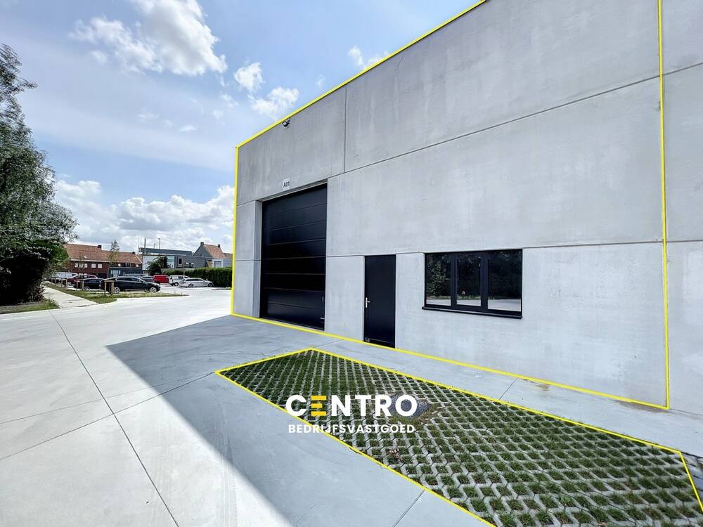 Handelszaak te  huur in Waregem 8790 0.00€  slaapkamers 225.00m² - Zoekertje 534684