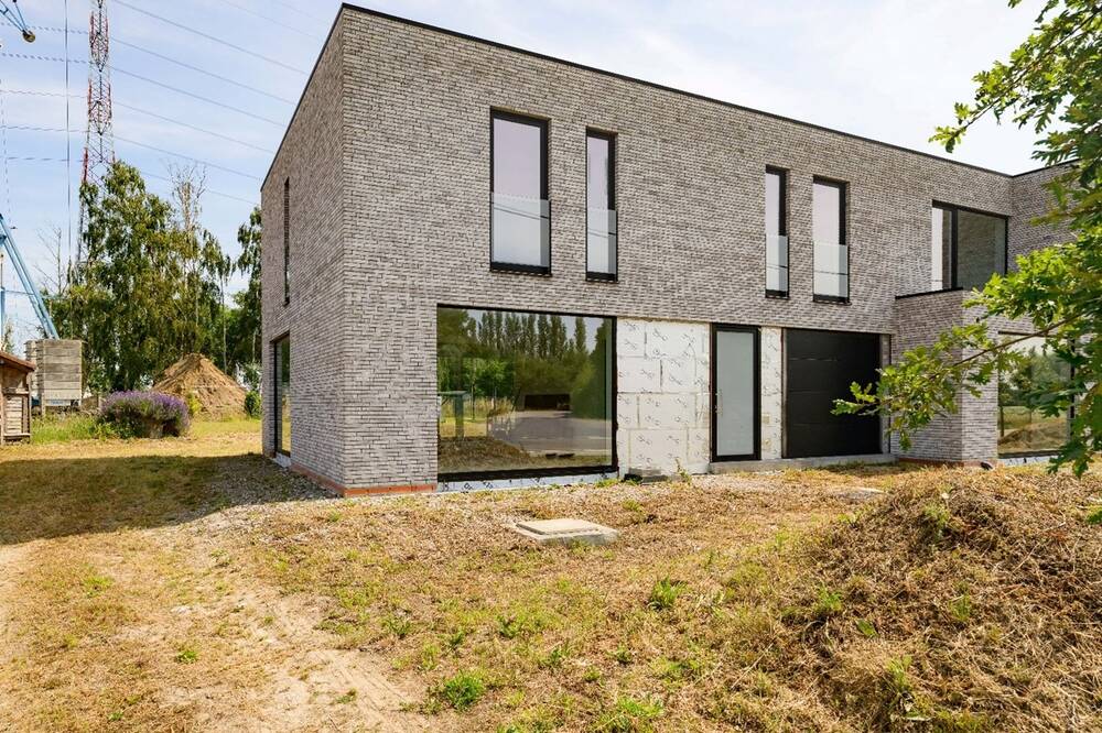 Huis te  koop in Hulste 8531 499000.00€ 3 slaapkamers 185.00m² - Zoekertje 536067