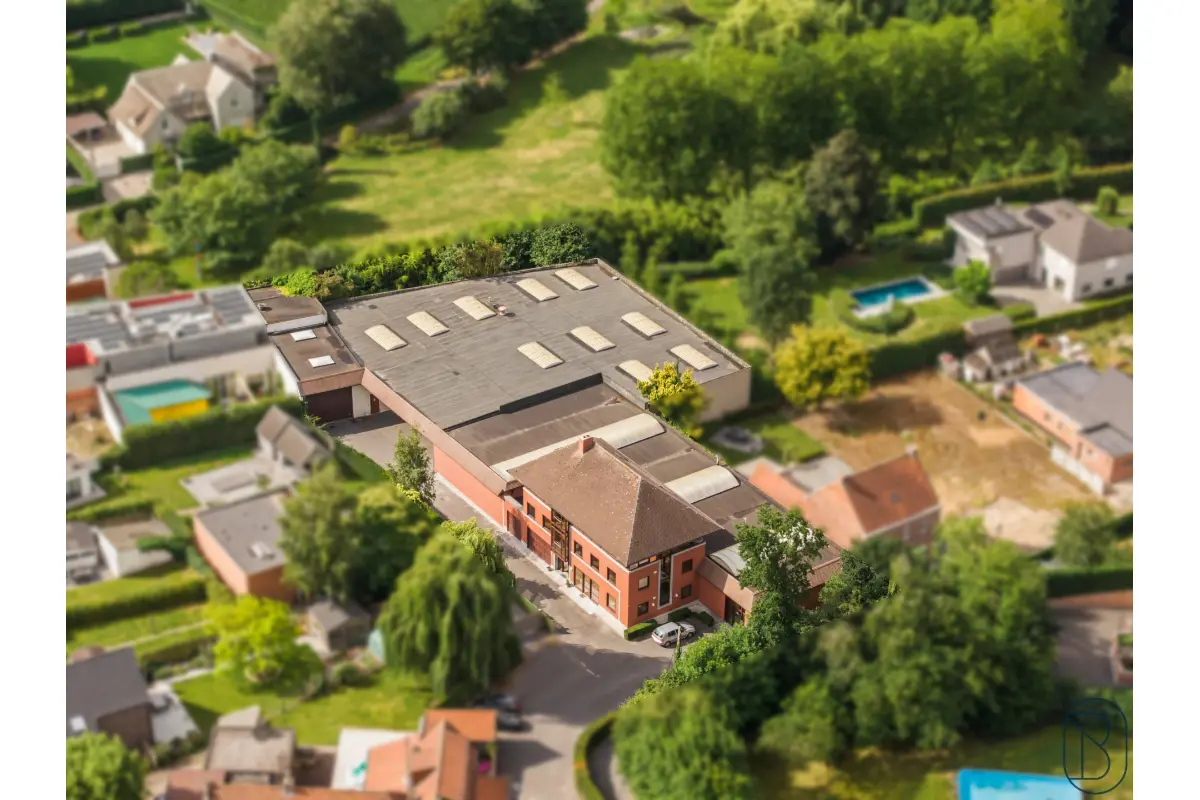 Handelszaak te  koop in Anzegem 8570 1695000.00€  slaapkamers 500.00m² - Zoekertje 536270