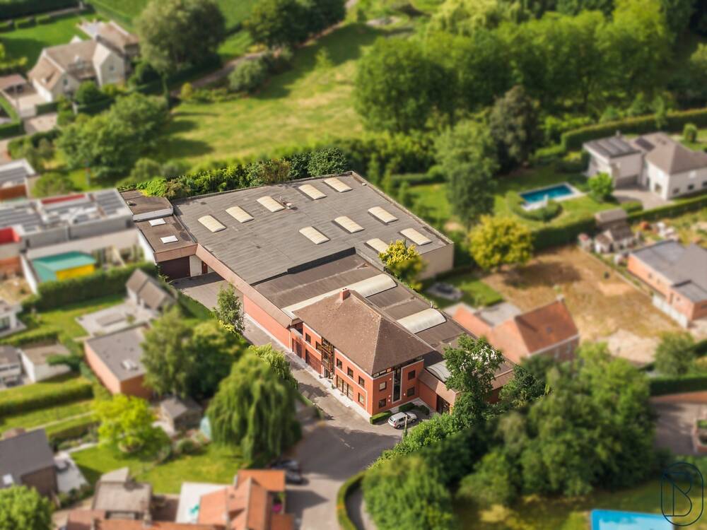 Handelszaak te  koop in Anzegem 8570 1695000.00€  slaapkamers 500.00m² - Zoekertje 536270