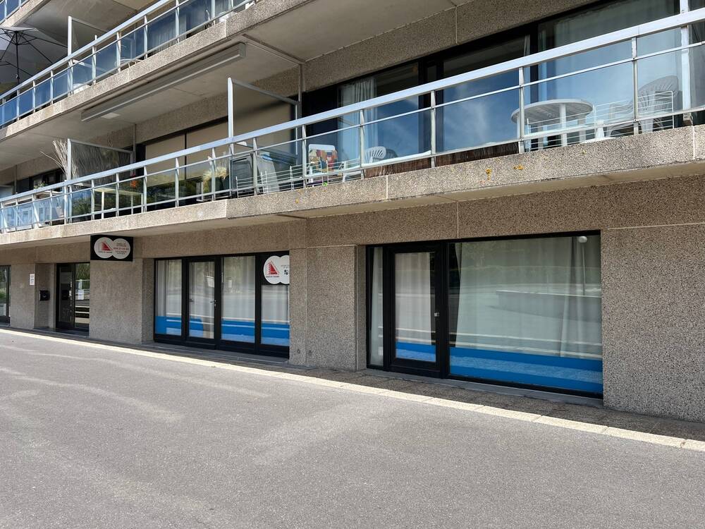 Appartement te  koop in Heist-aan-Zee 8301 275000.00€ 1 slaapkamers 82.00m² - Zoekertje 536492