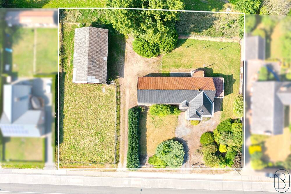 Grond te  koop in Anzegem 8570 698000.00€  slaapkamers m² - Zoekertje 536590