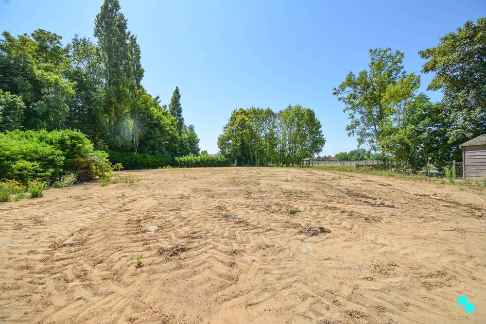 Grond te koop in Hooglede 8830 230067.00€ slaapkamers m² - Zoekertje 536507
