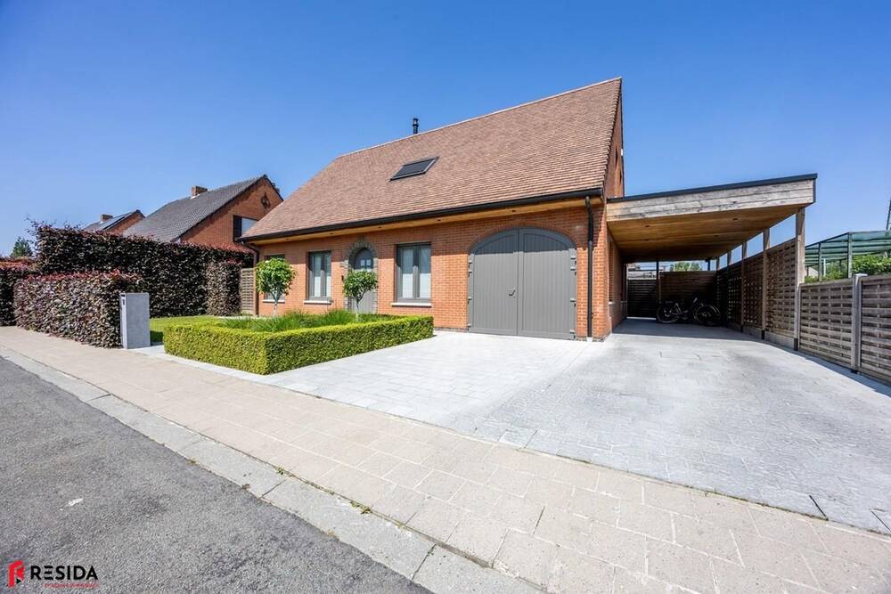Huis te koop in Zwevegem 8550 495000.00€ 3 slaapkamers 167.00m² - Zoekertje 536671