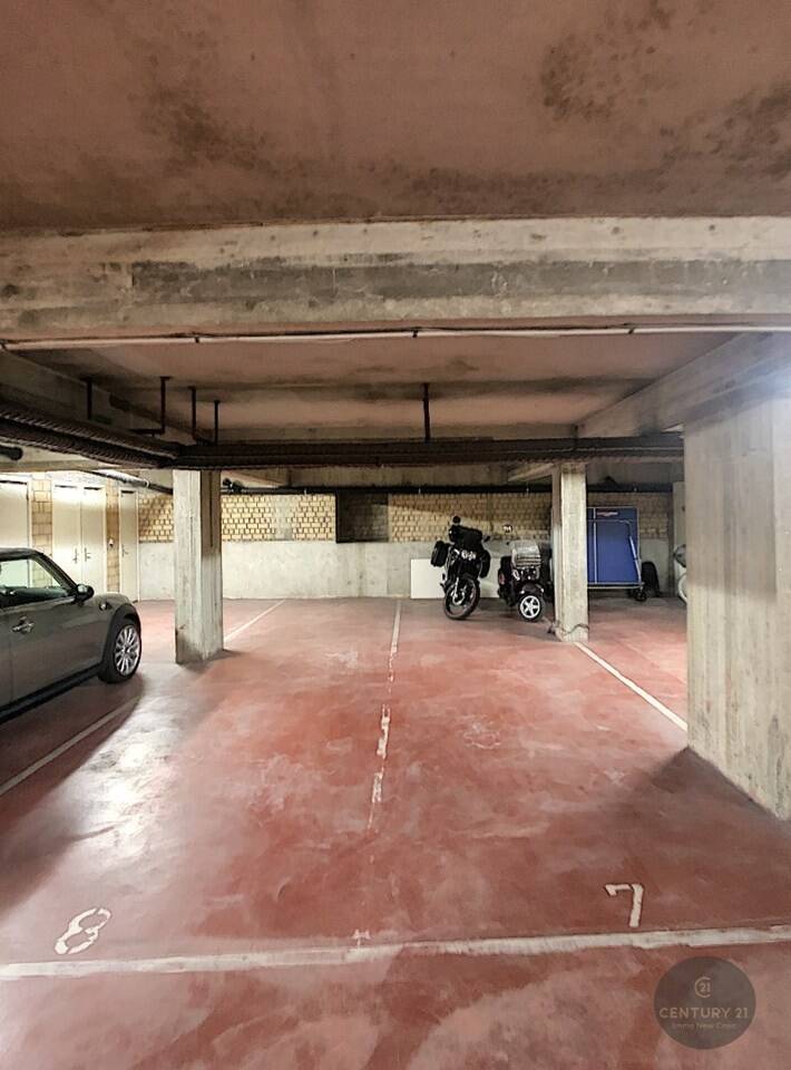 Parking & garage te  huur in Knokke-Heist 8300 75.00€  slaapkamers m² - Zoekertje 537486