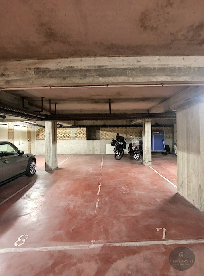 Parking te in Knokke-Heist 8300 75.00€ slaapkamers m² - Zoekertje 537486