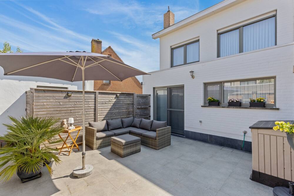 Huis te  koop in Bredene 8450 369800.00€ 4 slaapkamers 164.00m² - Zoekertje 537333