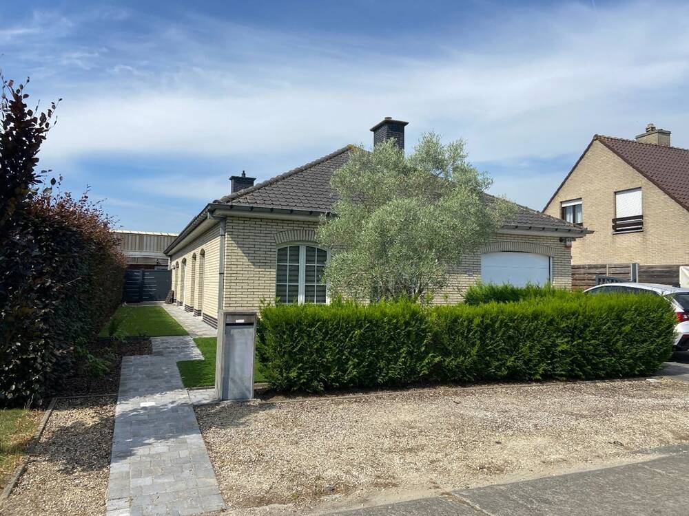 Huis te koop in Waregem 8790 0.00€ 3 slaapkamers m² - Zoekertje 537017
