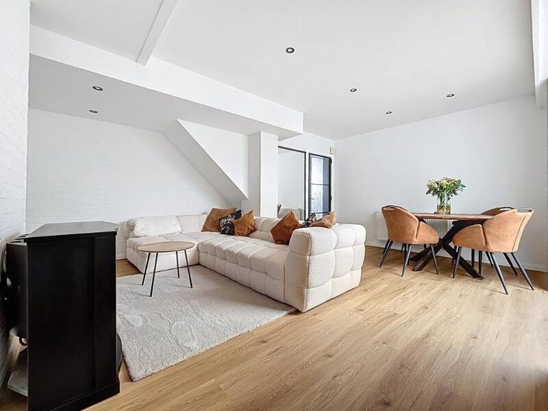 Huis te koop in Roeselare 8800 295000.00€ 3 slaapkamers 248.00m² - Zoekertje 537070