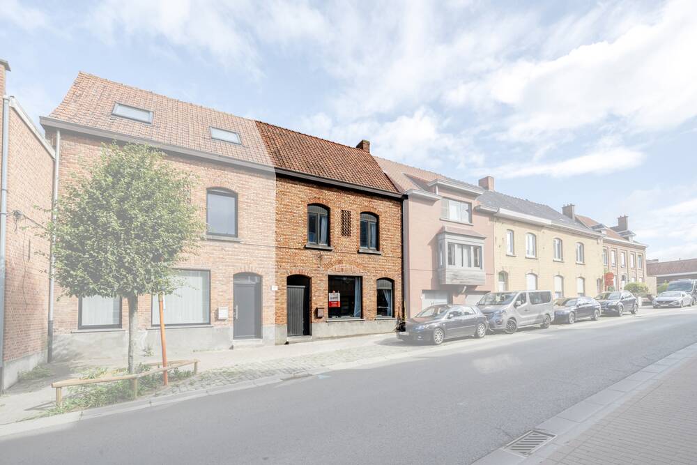 Huis te koop in Moorslede 8890 199000.00€ 3 slaapkamers 154.00m² - Zoekertje 538089