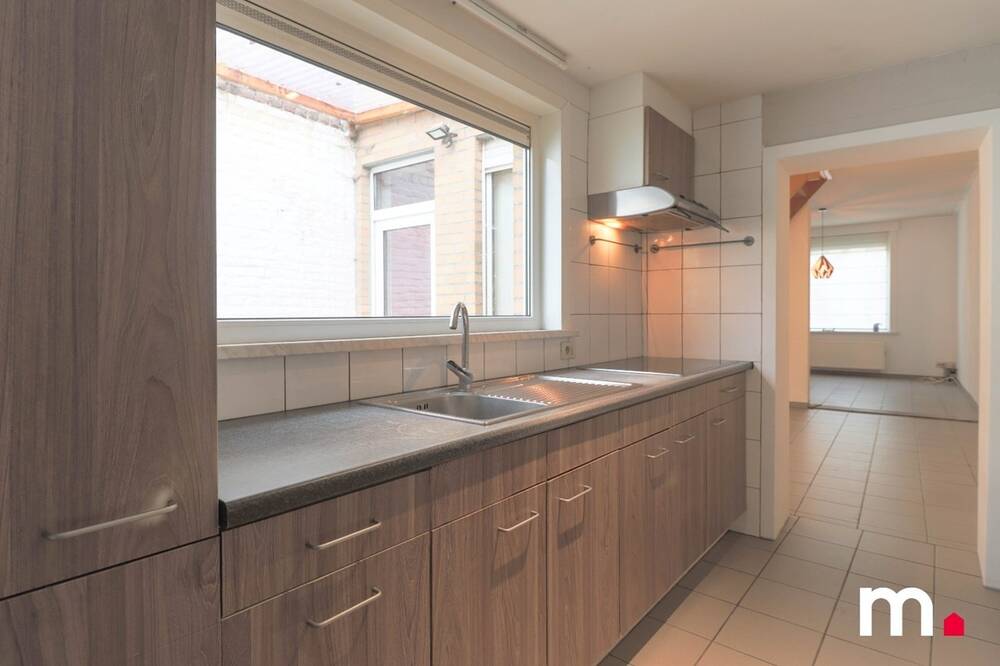 Huis te  koop in Deerlijk 8540 140000.00€ 2 slaapkamers 113.00m² - Zoekertje 538229