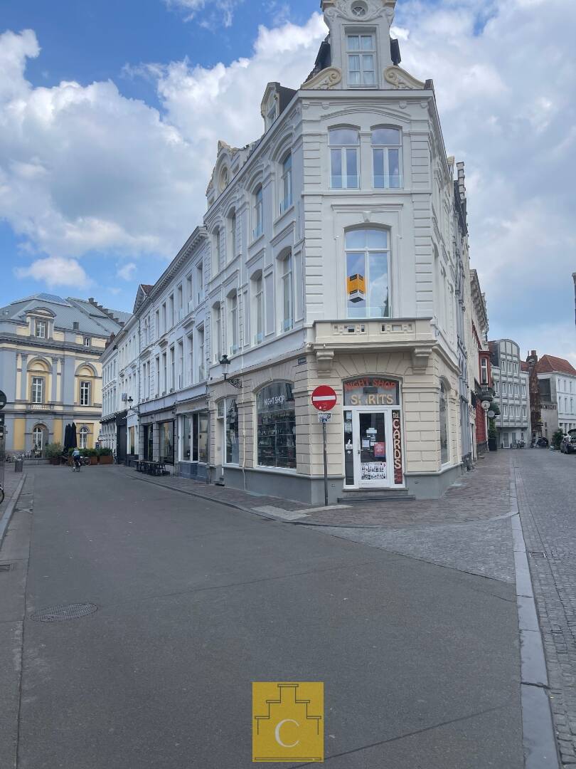 Appartement te huur in Brugge 8000 820.00€ 1 slaapkamers m² - Zoekertje 537847