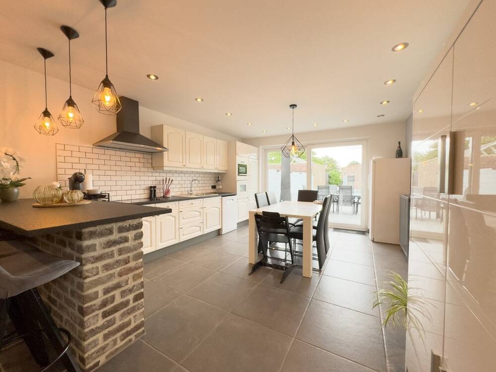 Huis te in Maldegem 9990 379000.00€ 3 slaapkamers 149.00m² - Zoekertje 537827