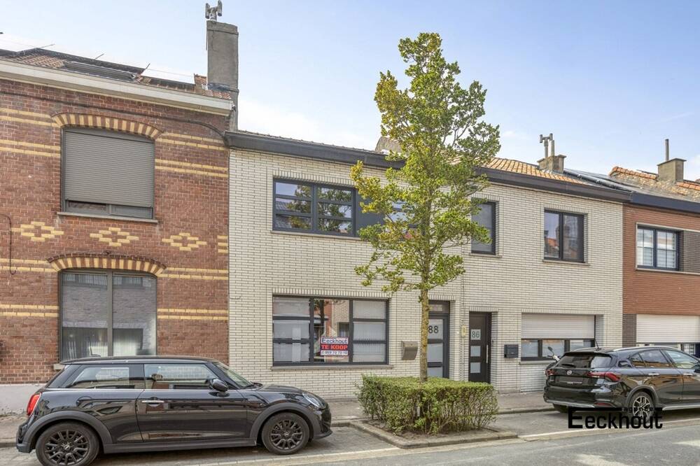 Huis te  koop in Oostende 8400 284000.00€ 3 slaapkamers 153.00m² - Zoekertje 539106