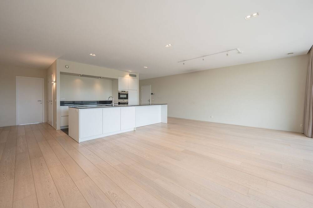 Appartement te  koop in Sint-Michiels 8200 568000.00€ 2 slaapkamers 119.00m² - Zoekertje 538778