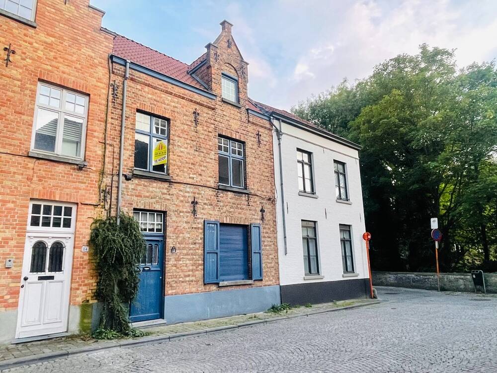 Huis te  koop in Brugge 8000 275000.00€ 2 slaapkamers 116.00m² - Zoekertje 539625
