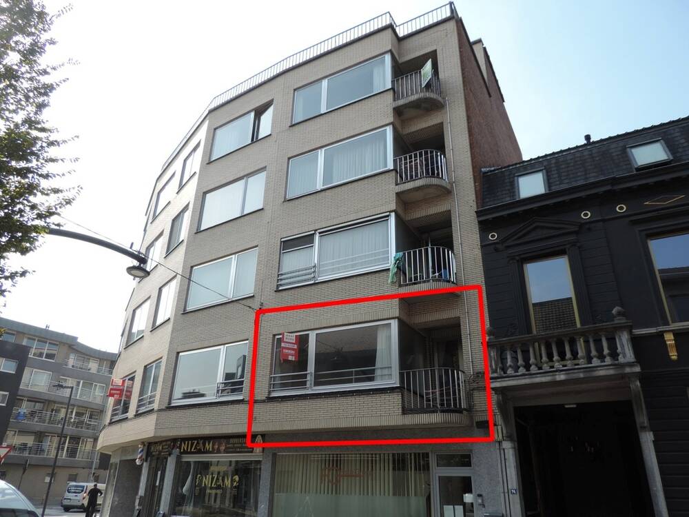 Appartement te koop in Roeselare 8800 140000.00€ 2 slaapkamers m² - Zoekertje 540877