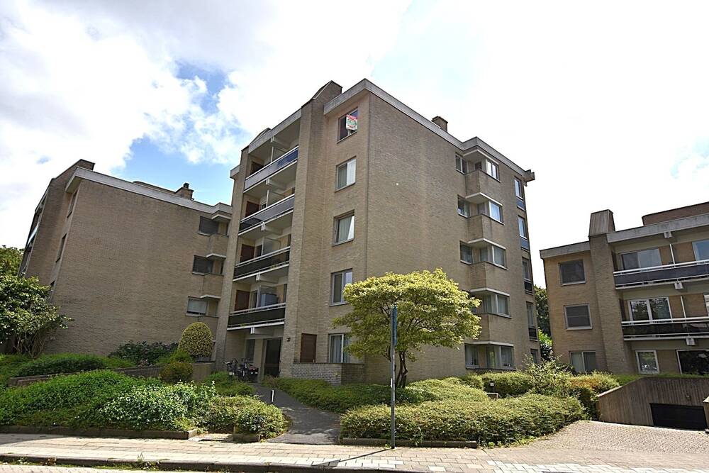 Appartement te huur in Assebroek 8310 875.00€ 2 slaapkamers 88.00m² - Zoekertje 541979