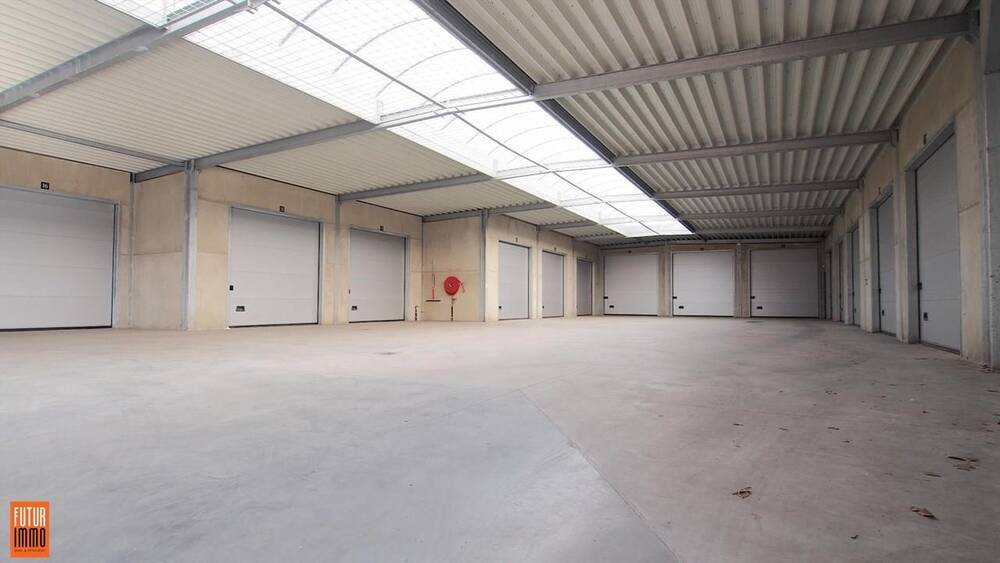 Parking & garage te huur in Brugge 8000 250.00€ slaapkamers m² - Zoekertje 541682