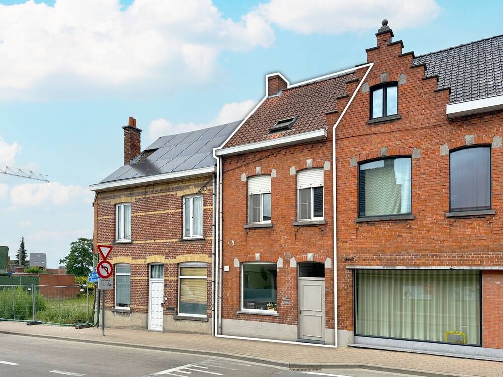 Appartementsgebouw te  koop in Staden 8840 209000.00€ 3 slaapkamers 126.00m² - Zoekertje 542201