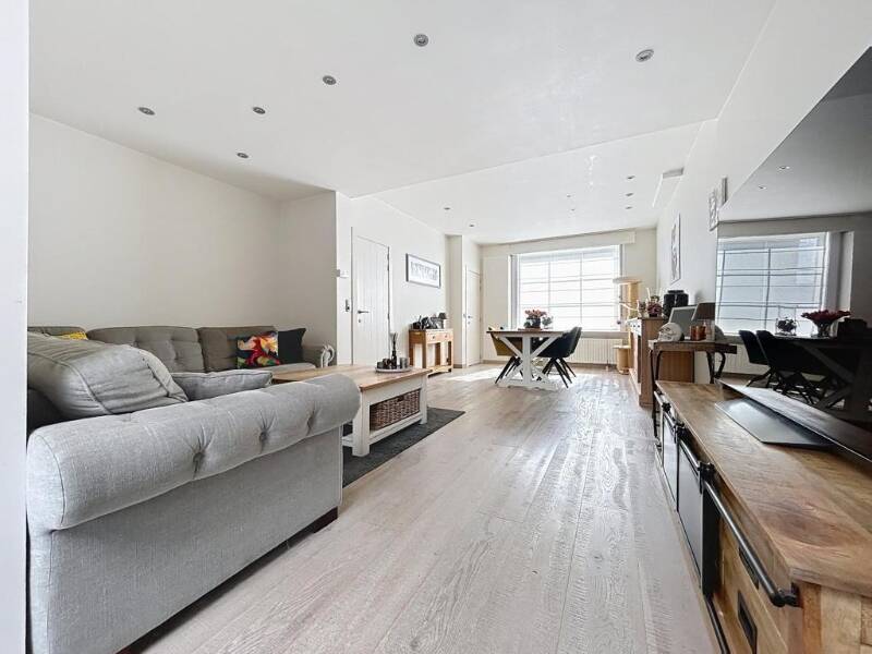 Huis te koop in Roeselare 8800 265000.00€ 3 slaapkamers 130.00m² - Zoekertje 542232