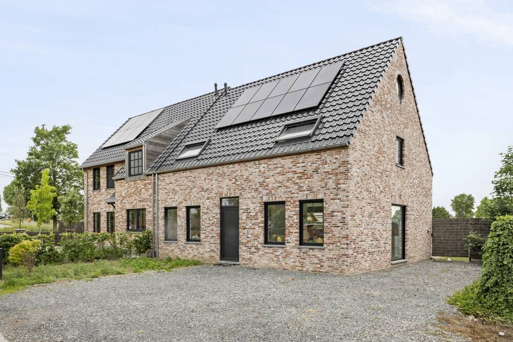Huis te  koop in Deerlijk 8540 449000.00€ 4 slaapkamers 160.00m² - Zoekertje 542452