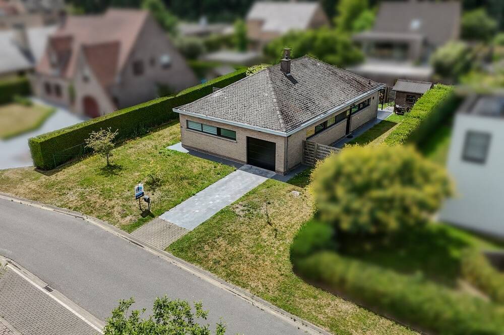 Huis te  koop in Gistel 8470 385000.00€ 4 slaapkamers 160.00m² - Zoekertje 543063