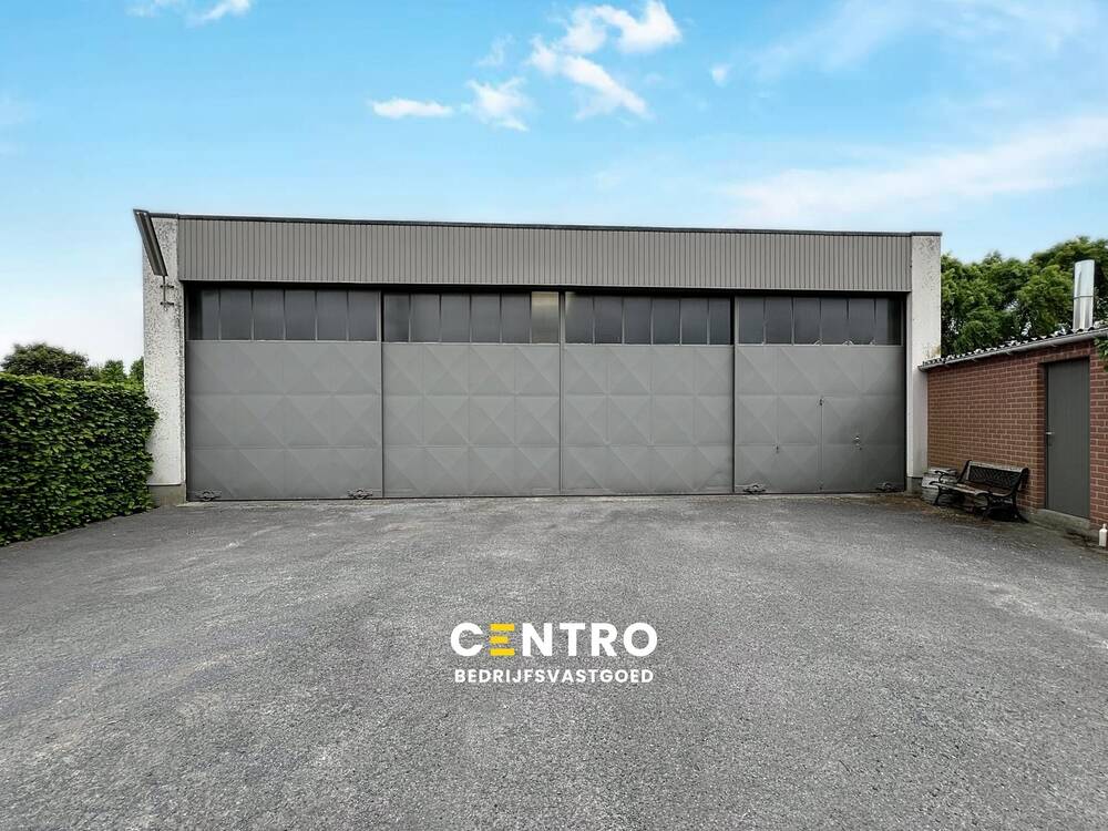 Handelszaak te huur in Roeselare 8800 0.00€ slaapkamers 300.00m² - Zoekertje 543119