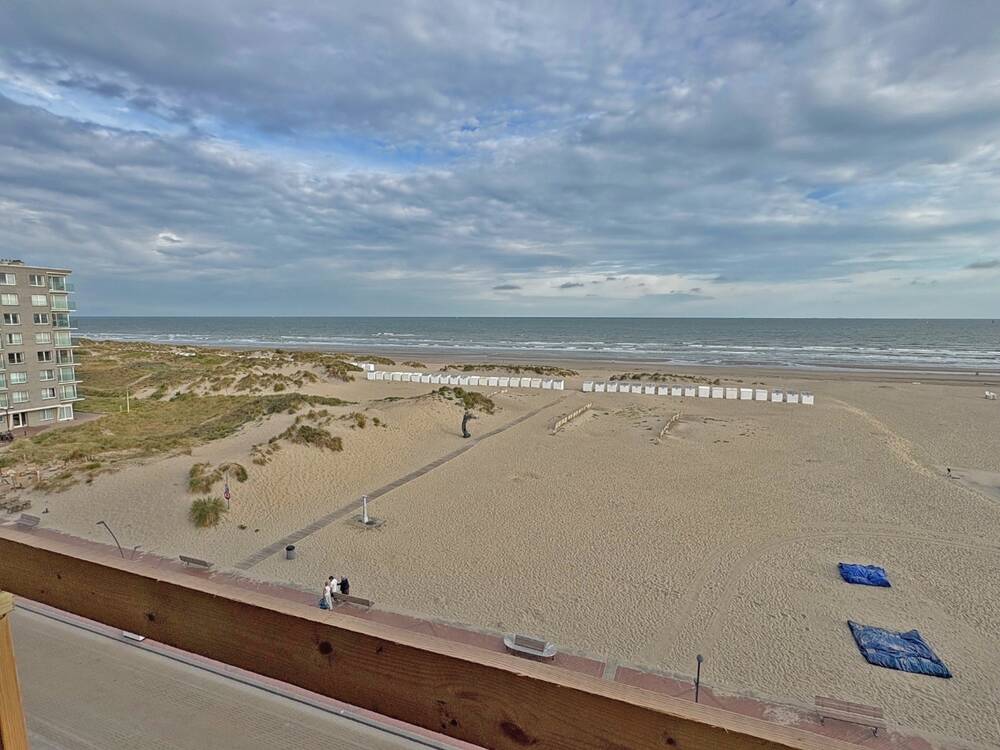 Appartement te  koop in Oostduinkerke 8670 945000.00€ 2 slaapkamers 76.00m² - Zoekertje 543856
