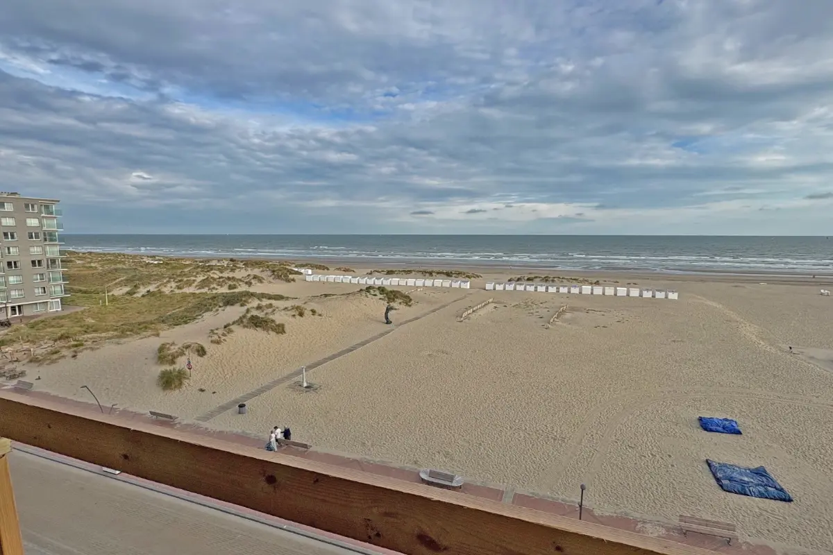 Appartement te koop in Oostduinkerke 8670 975000.00€ 2 slaapkamers 76.00m² - Zoekertje 543856