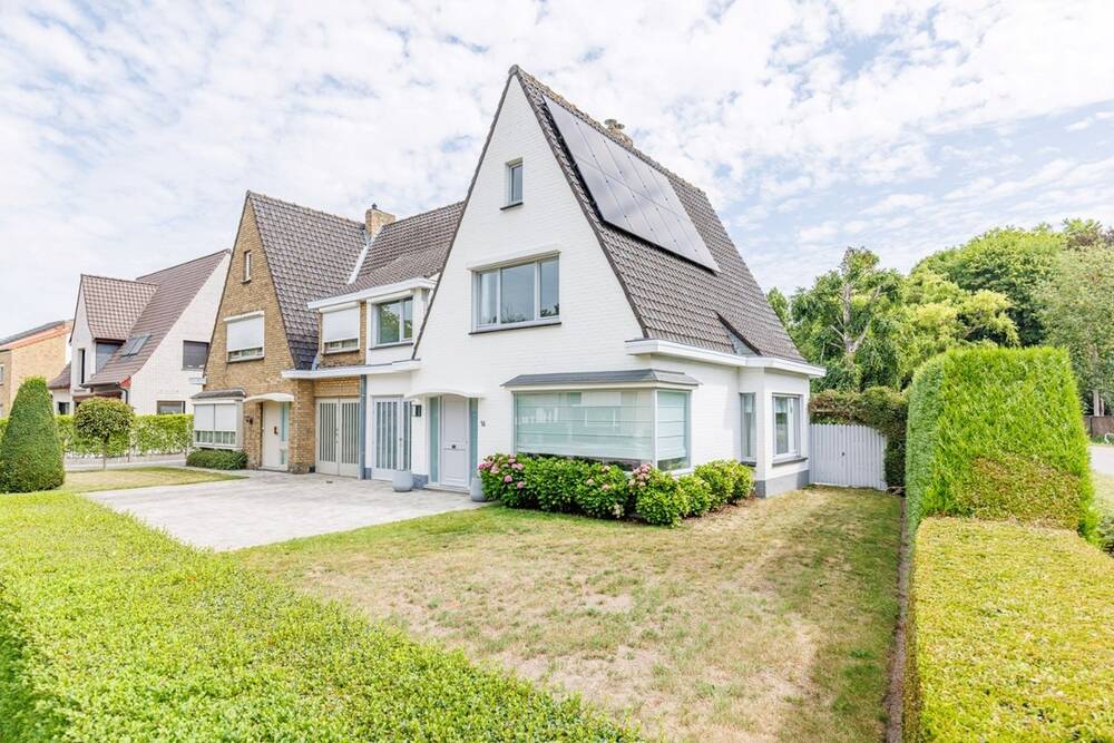 Huis te in Brugge 8000 489000.00€ 3 slaapkamers 220.00m² - Zoekertje 543844