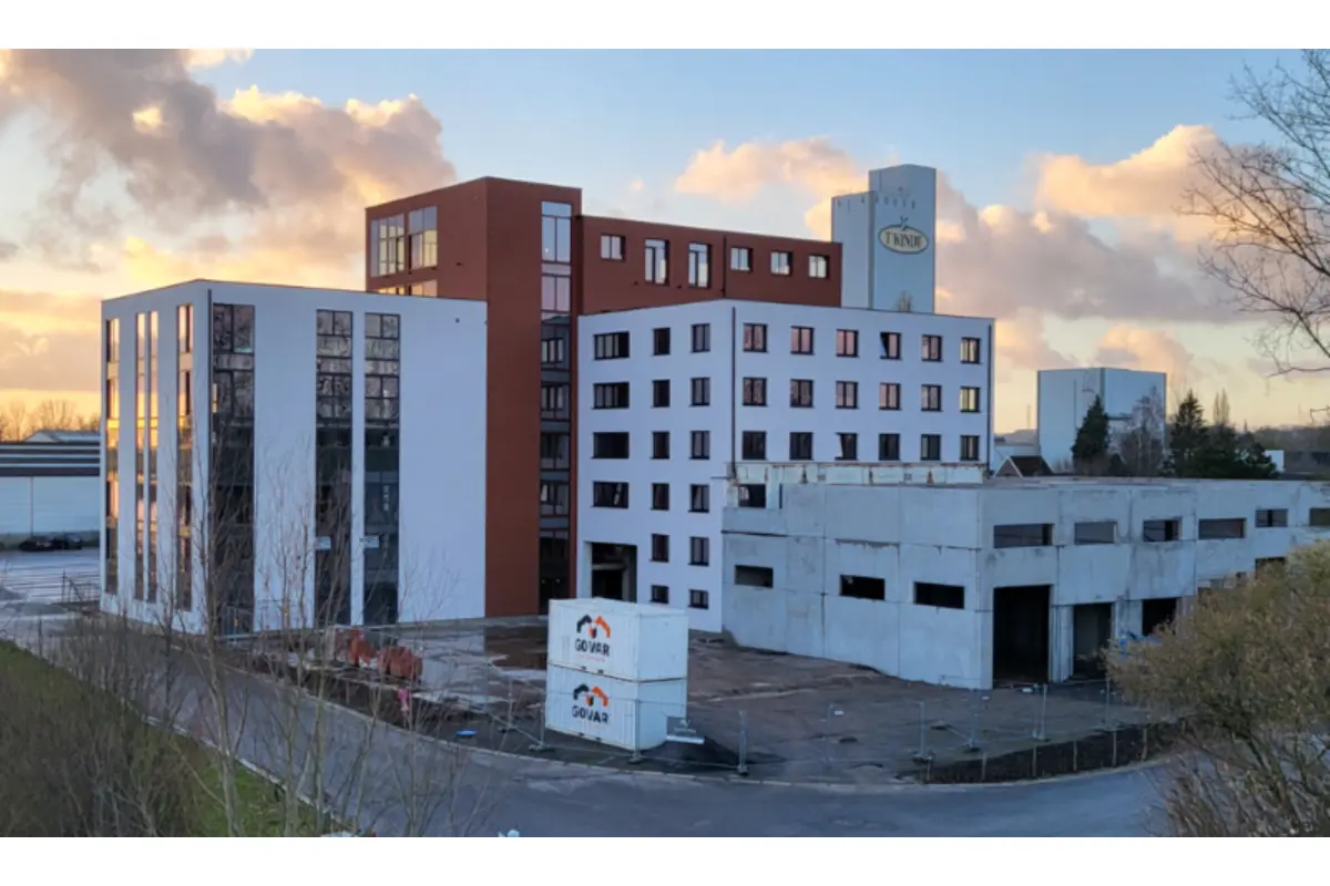 Handelszaak te  koop in Kerkhove 8581 175000.00€  slaapkamers m² - Zoekertje 544028