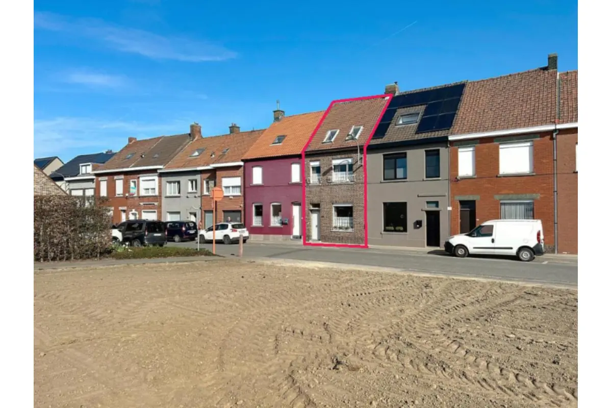 Huis te  koop in Lauwe 8930 179500.00€ 3 slaapkamers 179.00m² - Zoekertje 544015