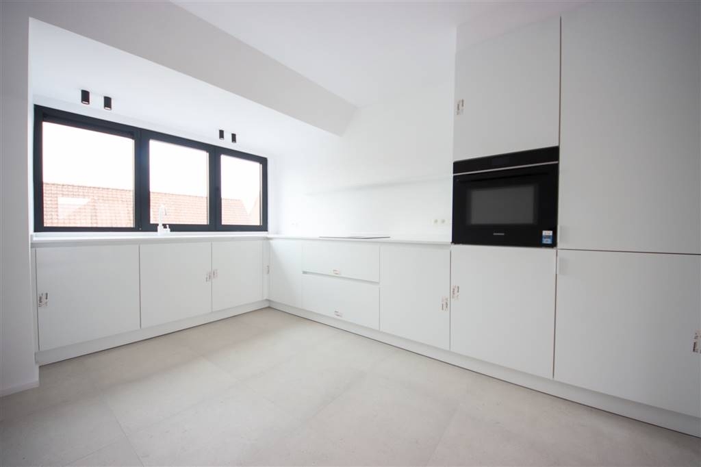 Appartement te  koop in Wevelgem 8560 193000.00€ 2 slaapkamers 75.00m² - Zoekertje 544624