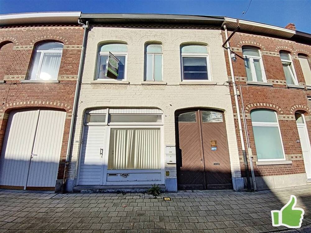 Appartement te  huur in Menen 8930 800.00€ 2 slaapkamers 215.00m² - Zoekertje 545028