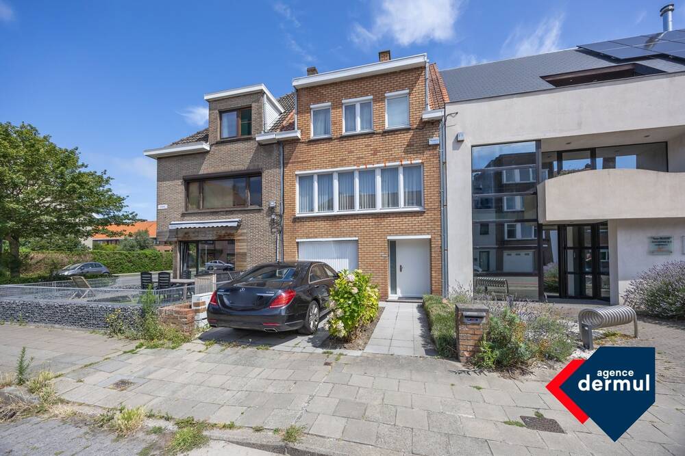 Huis te  koop in Oostende 8400 289000.00€ 3 slaapkamers 158.00m² - Zoekertje 545398